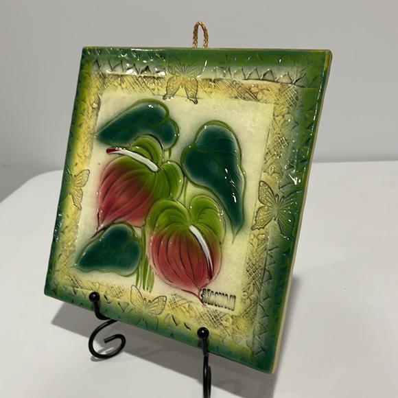 Handmade Trivet Kona Hawaii 8x8 floral design - Picture 5 of 10